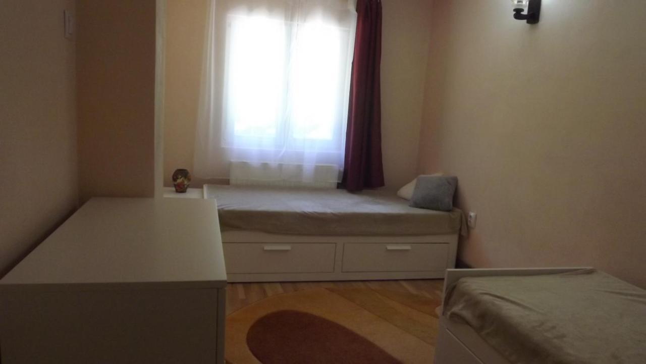 Casa De Oaspeti Boga Pietroasa  المظهر الخارجي الصورة
